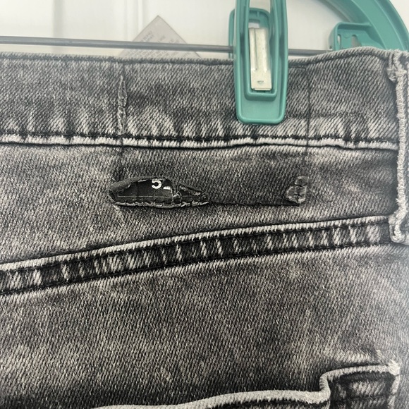 Levi’s 511 - Picture 6 of 6